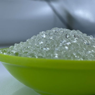 مادة TPU معدلة بالألياف شفافة للغاية لون أصلي قابل للتخصيص بوليمر عالي الوزن الجزيئي