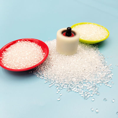 حبات بلاستيكية حرارية قابلة للتشكيل الشفافة الحبيبات البلاستيكية الصناعية عديمة الرائحة