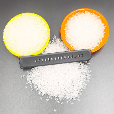 شفافية عالية، تشكيل سريع، مرونة جيدة، متانة ممتازة، حبيبات حقن أو بثق بلاستيك TPU صديقة للبيئة، مناسبة لألعاب الحيوانات الأليفة، حبال القفز، الأسلاك