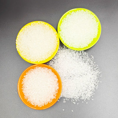 شفافية عالية، تشكيل سريع، مرونة جيدة، متانة ممتازة، حبيبات حقن أو بثق بلاستيك TPU صديقة للبيئة، مناسبة لألعاب الحيوانات الأليفة، حبال القفز، الأسلاك