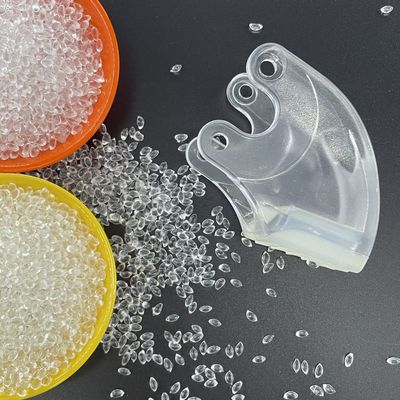 64D مادة خام بلاستيكية قابلة للتحلل من البولي يوريثين الحراري المضاد للهب بقوة شد جيدة وصلابة وتآكل ممتازين، الخيار الأفضل لعجلات العجلات.