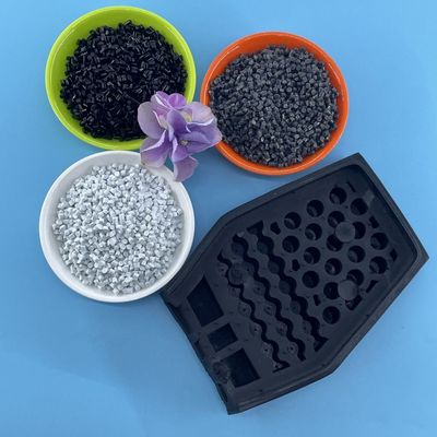 راتنج لدن بالحرارة من البولي يوريثين 95A صديق للبيئة 100% مادة TPU معاد تدويرها ذات أداء عالٍ