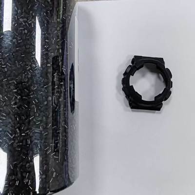 يمكن تخصيص حبيبات TPU المعدلة المثبطة للهب بالألوان